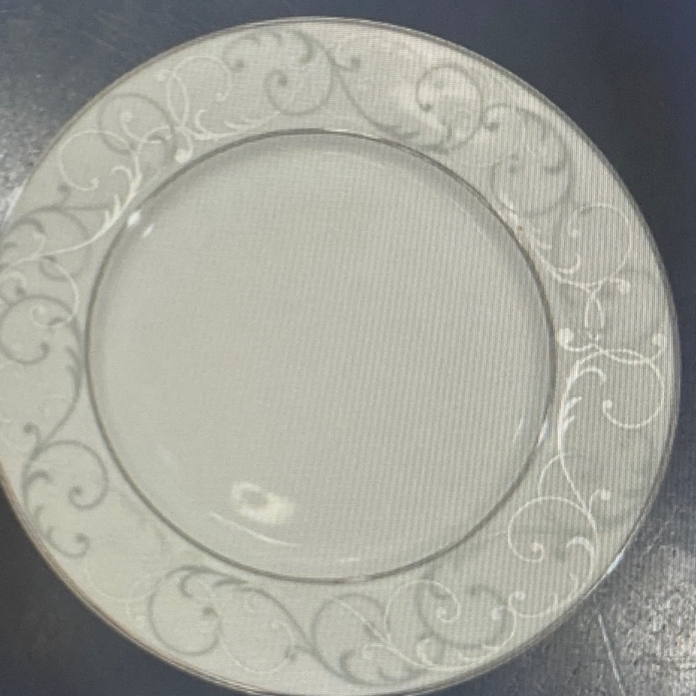 Mikasa Parchment (China) Accent Luncheon Plate